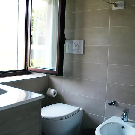 Camping La Rocca Campeggio Manerba del Garda
