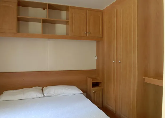 Campingplads La Rocca Manerba del Garda