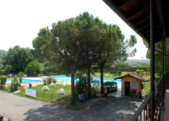 Campingplads La Rocca Manerba del Garda